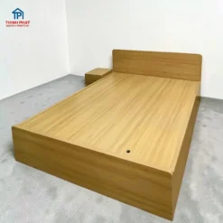 Giường gỗ MDF Thái ngăn kéo đầu bo tròn màu sồi đẹp mắt tại Thịnh Phát Đà Nẵng