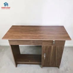 Bàn làm việc bằng gỗ Nội Thất Thịnh Phát