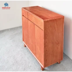Tủ giày gỗ Xoan đào 3 cánh phẳng thiết kế hiện đại màu nâu đỏ vân gỗ đẹp ảnh góc nghiêng