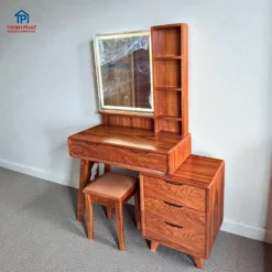 Bàn trang điểm gỗ Xoan Đào gương vuông tab lệch đẹp cao cấp tại Đà Nẵng