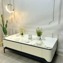 Thiết kế Bàn trà sofa đá trắng thân kem chân đen nhìn trực diện, dễ so sánh với các mẫu cùng nhóm